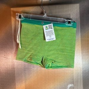 1970’s boys yellow and green swim trunks. 9” length. 21” waist.‎ 2” inseam  120